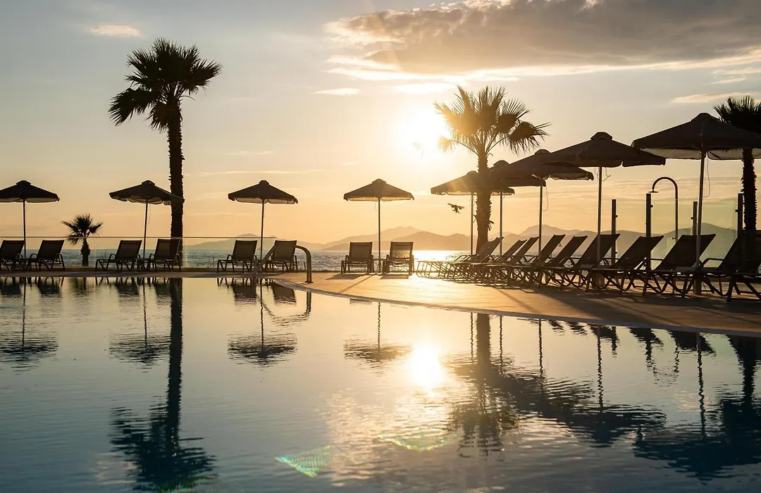 The Aeolos Beach Hotel-1